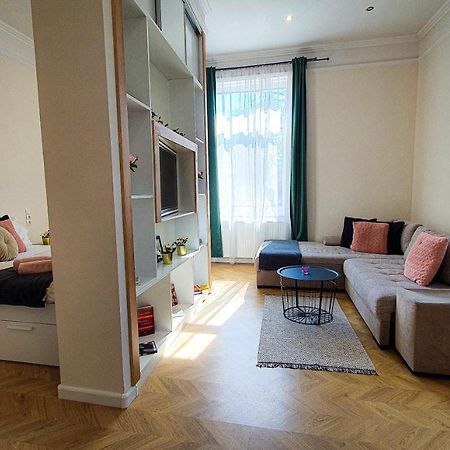 Smaragd Apartman Győr Exterior foto