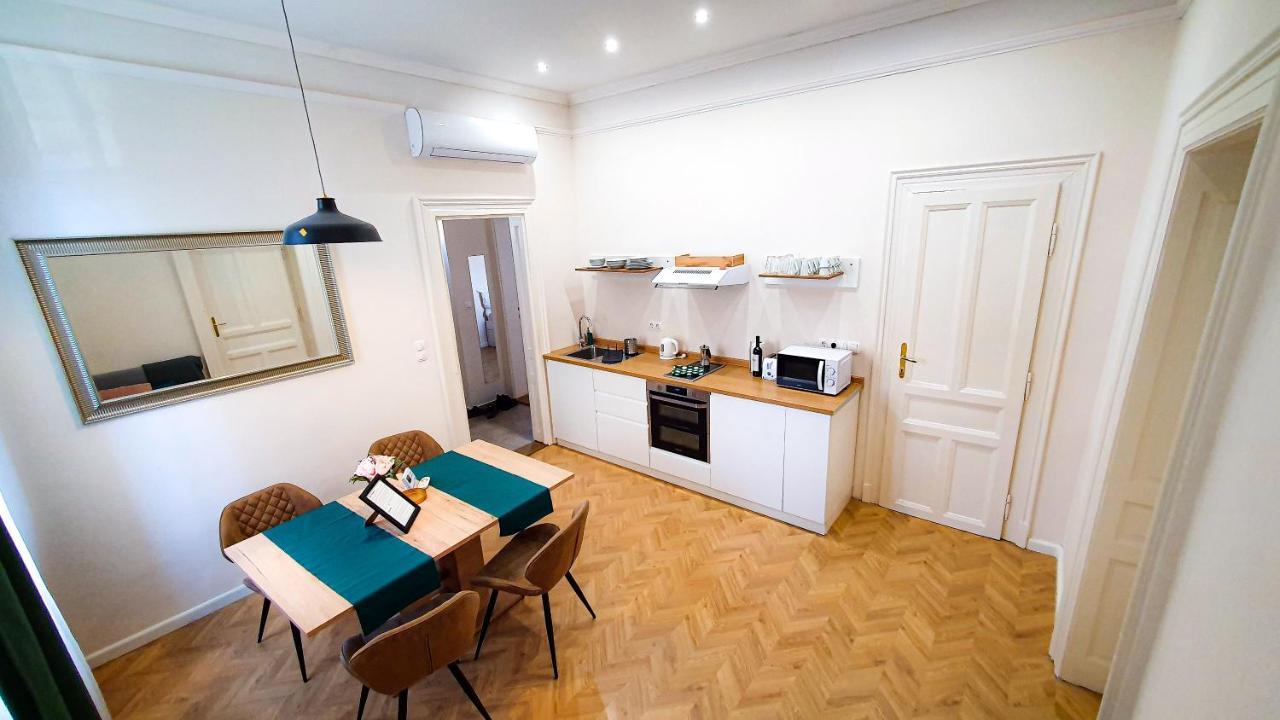 Smaragd Apartman Győr Exterior foto